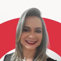 Mãe, professora, enfermeira e aprovada: conheça Kelli C.! 