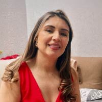 Sandra C. conciliou a maternidade, tarefas domésticas e estudos!