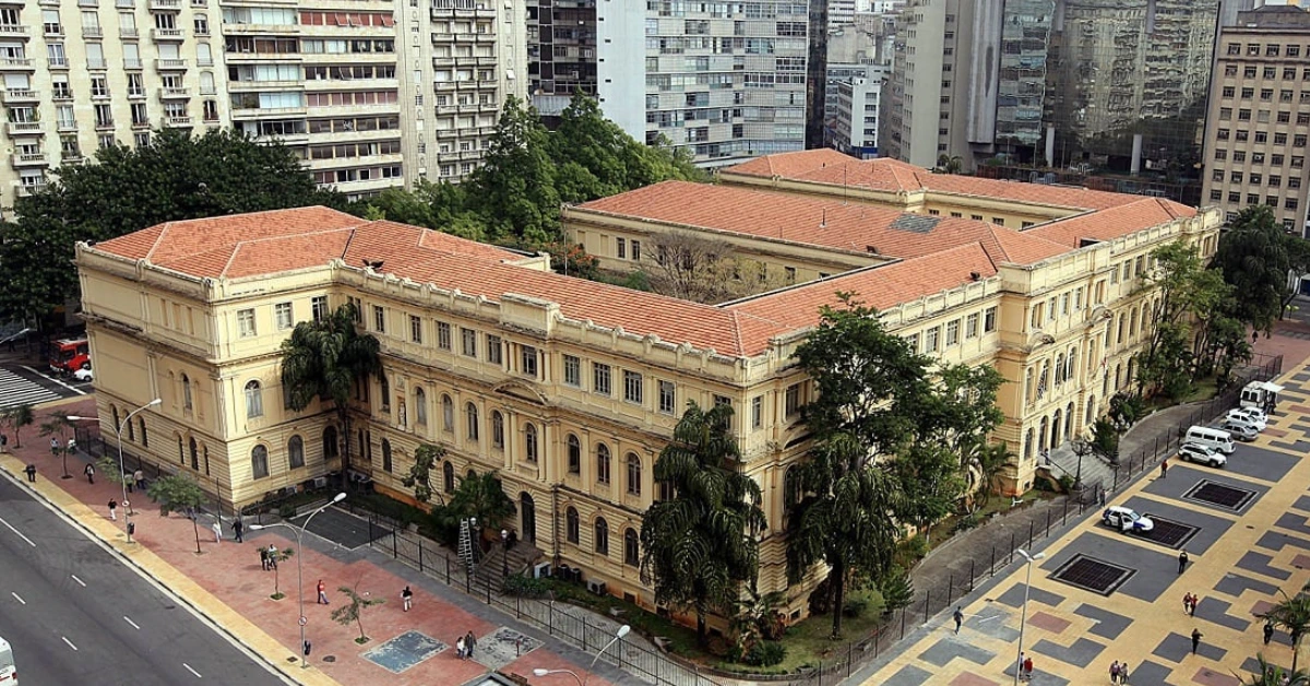 BAnca FGV foi definida para organizar o concurso pss see sp para Professor. Serão 10 mil vagas em breve!
